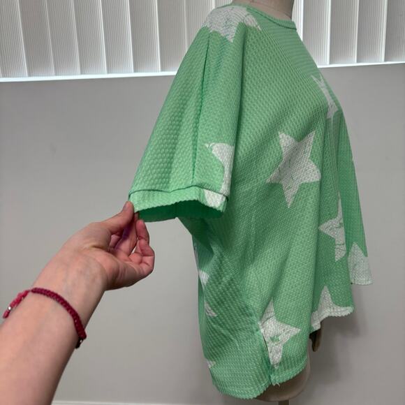 HOPELY Boutique Mint Green Star Print Pattern Oversized Waffle KnitTop Large NWT - Picture 4 of 6